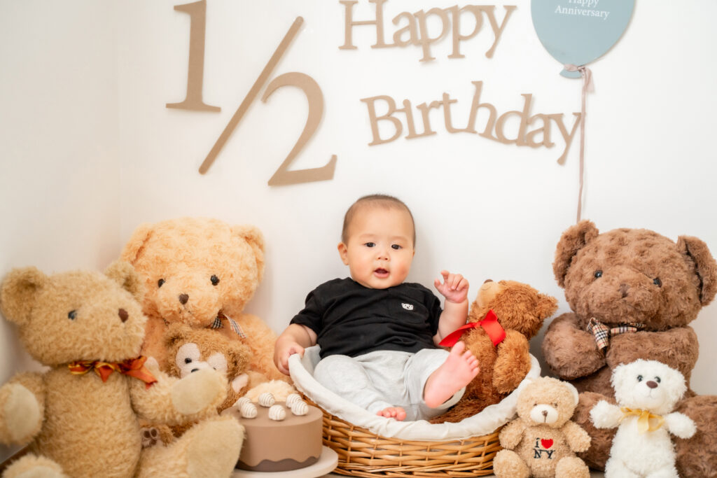 東京都内出張撮影/プロカメラマン日浦香織くまちゃんカメラ | kumachancamera　家族写真/プロフィール写真/マタニティフォト/ニューボーンフォト/七五三/お誕生日撮影 ママを主役にする写真撮影 | 都内ご自宅でハーフバースデイ撮影