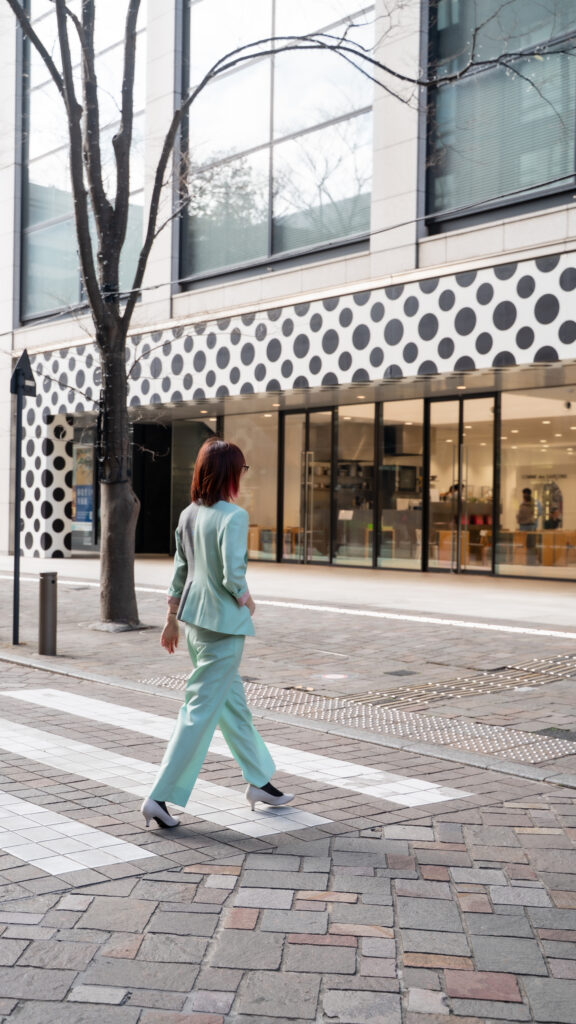 東京都内出張撮影/プロカメラマン日浦香織くまちゃんカメラ | kumachancamera　家族写真/プロフィール写真/マタニティフォト/ニューボーンフォト/七五三/お誕生日撮影 ママを主役にする写真撮影 | 都内でスーツモデル撮影