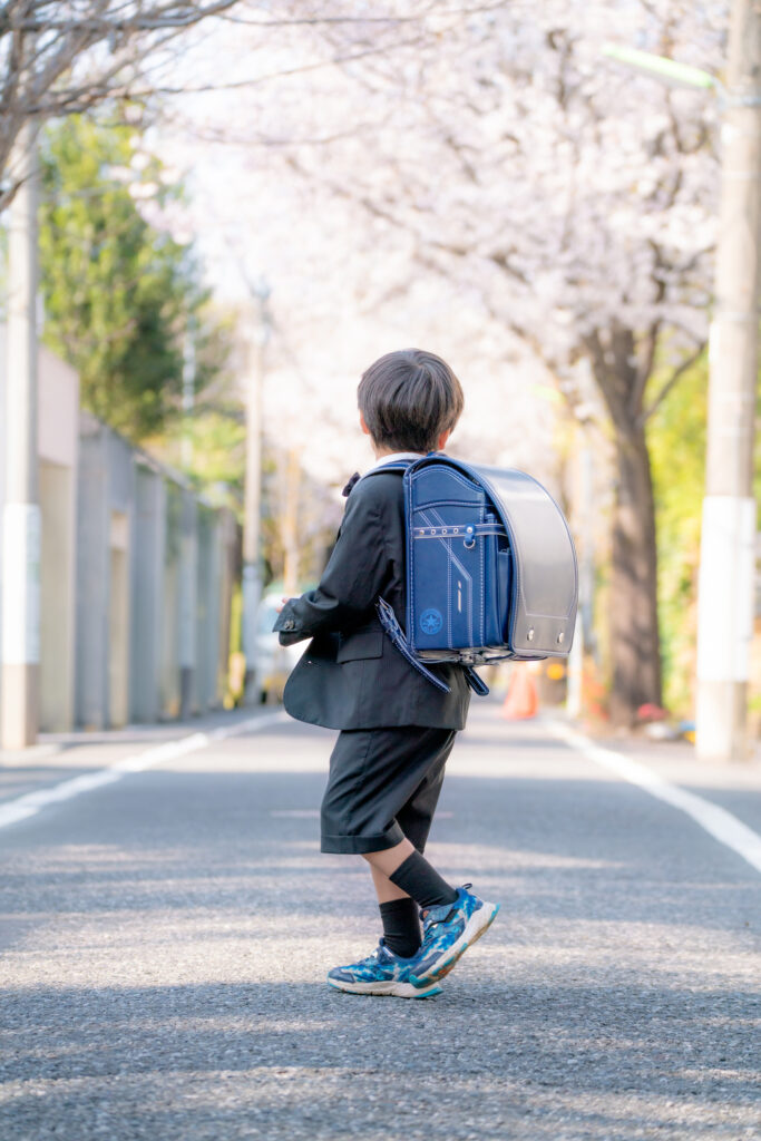 東京都内出張撮影/プロカメラマン日浦香織くまちゃんカメラ | kumachancamera 家族写真/プロフィール写真/マタニティフォト/ニューボーンフォト/七五三/お誕生日撮影 ママを主役にする写真撮影 | 都内で桜×ランドセル 東京都内出張撮影/プロカメラマン日浦香織くまちゃんカメラ | kumachancamera 家族写真/プロフィール写真/マタニティフォト/ニューボーンフォト/七五三/お誕生日撮影 ママを主役にする写真撮影 | 都内で桜×ランドセル